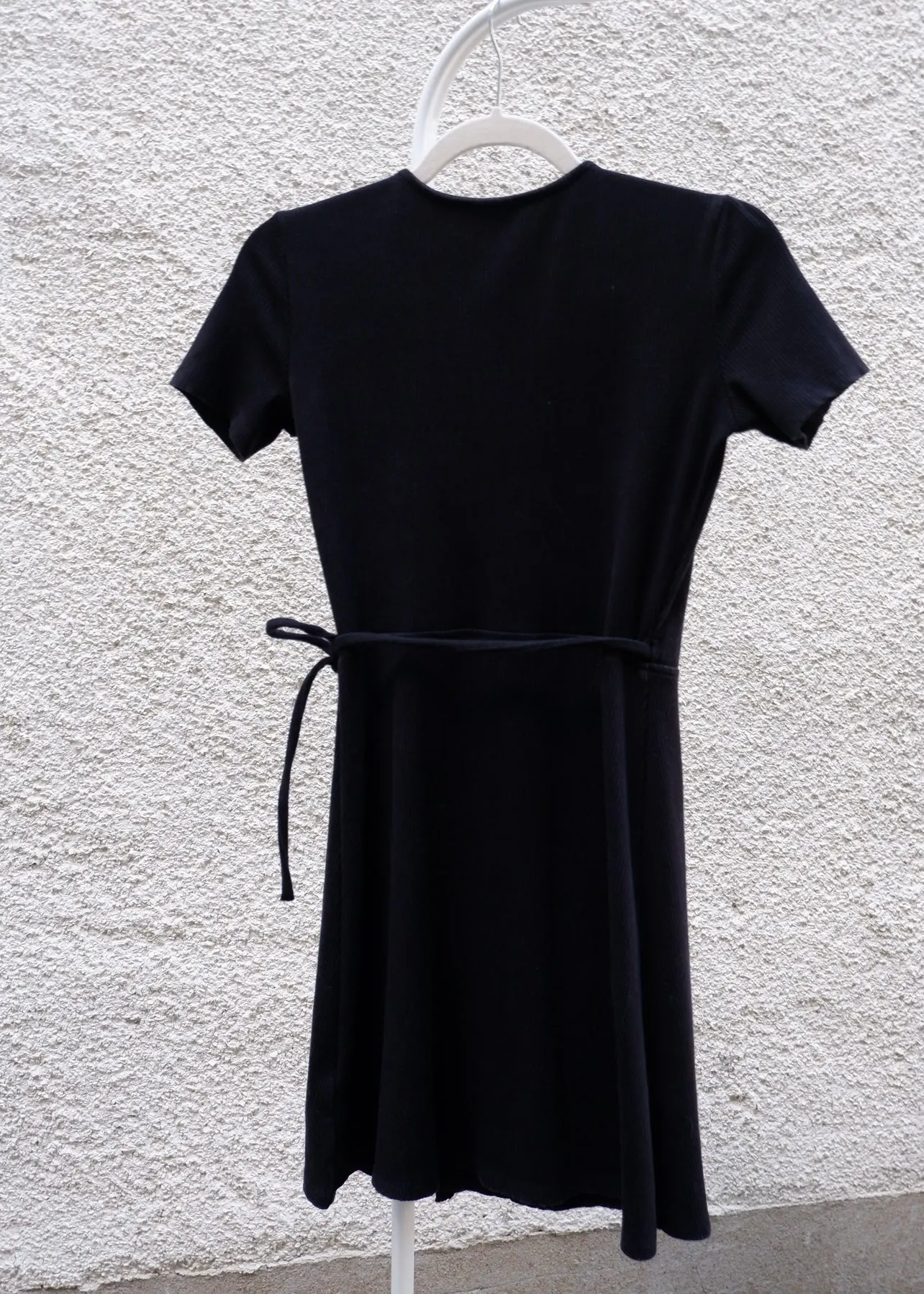 Aritzia Sunday Best Black Ribbed Wrap Dress - XS