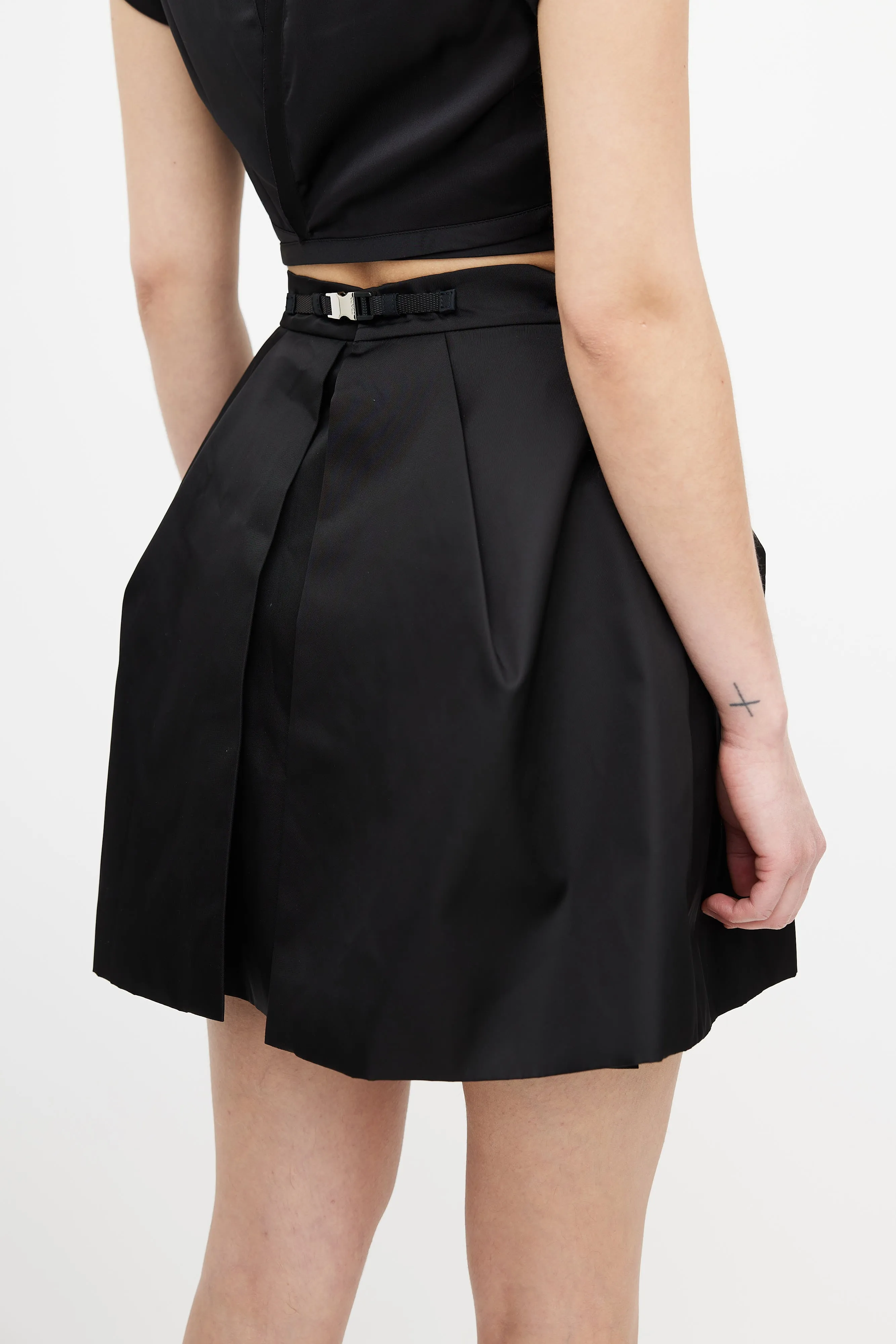 Black Logo Plaque Pleated Re-Nylon Skirt