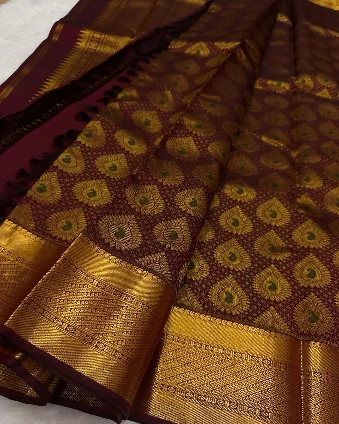 Captivating Wine Soft Silk Saree With Vivacious Blouse Piece